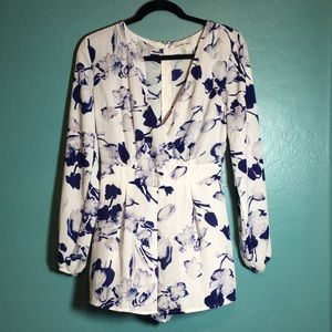 Charlotte Russe Romper Women’s Sz Small